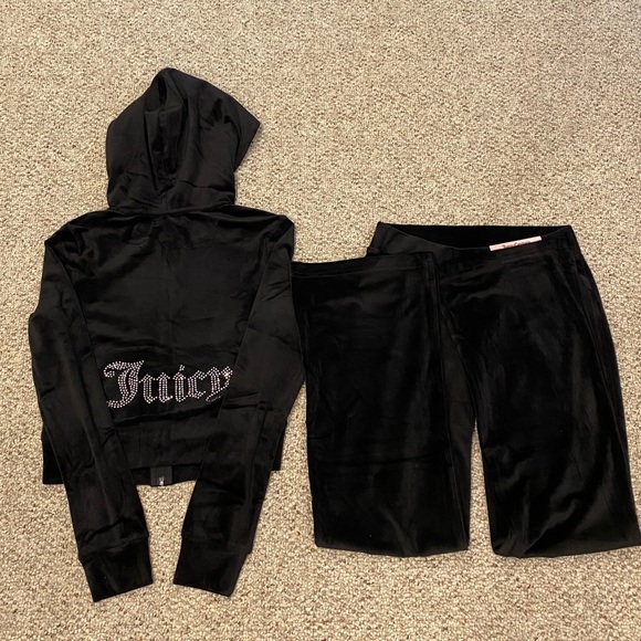 Juicy Couture Tracksuit - Picture 2 of 2
